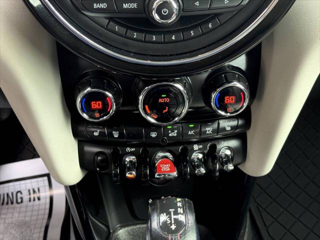 2015 MINI Hardtop Cooper S 2dr Hatchback