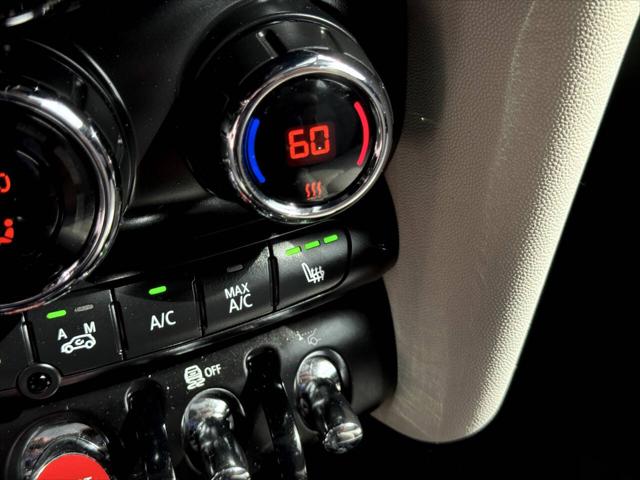 2015 MINI Hardtop Cooper S 2dr Hatchback