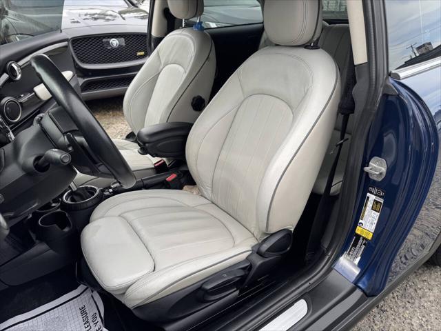 2015 MINI Hardtop Cooper S 2dr Hatchback