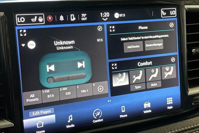 2023 Chrysler Pacifica Hybrid Touring L