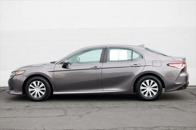 2020 Toyota Camry LE Hybrid