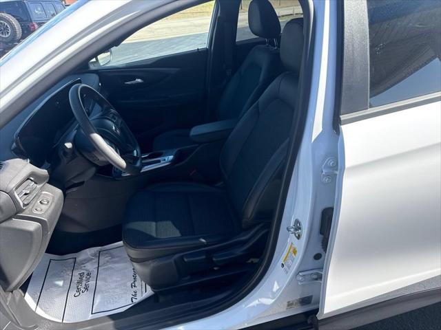 2026 Buick NV Preferred FWD