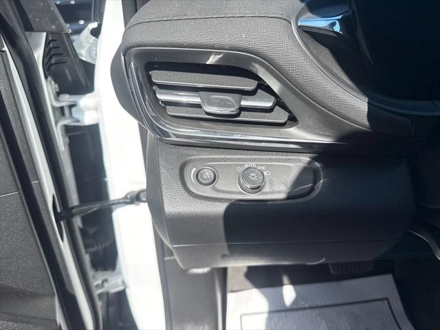 2026 Buick NV Preferred FWD