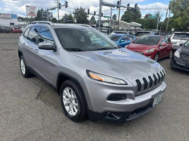 2017 Jeep Cherokee Latitude FWD for sale in Portland, OR