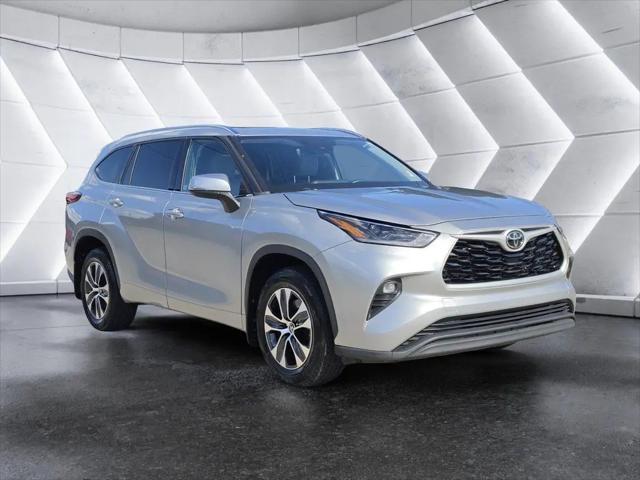 2021 Toyota Highlander XLE for sale in Dalton, GA