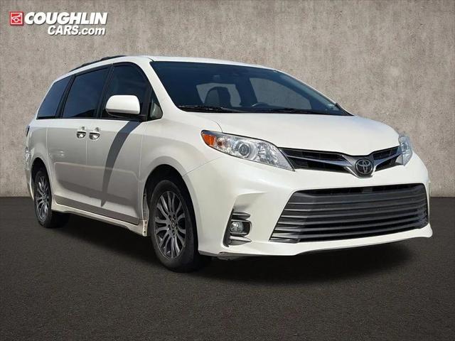 2018 Toyota Sienna for sale near Pataskala, OH