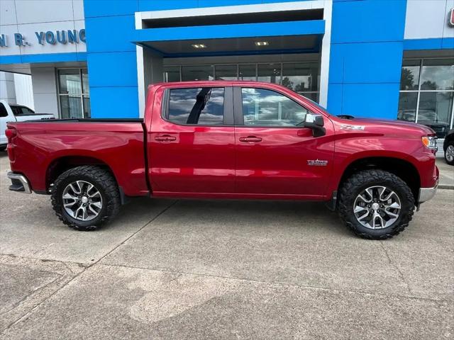 2022 Chevrolet Silverado 1500 4WD Crew Cab Standard Bed LT for sale in Eunice, LA