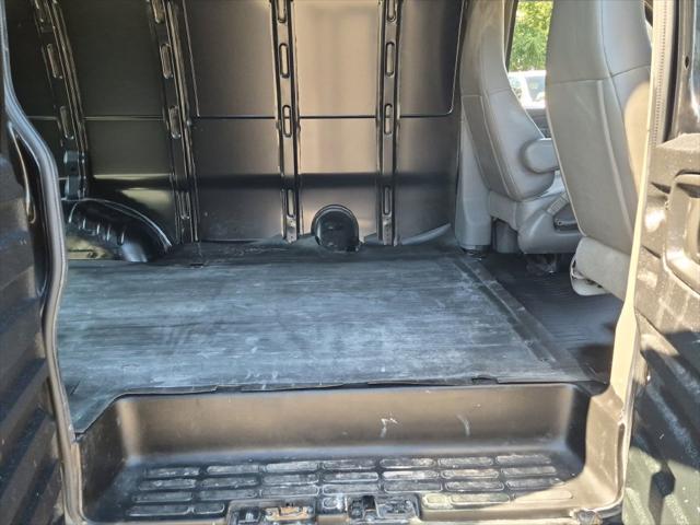 2021 Chevrolet Express Cargo Van RWD 2500 Regular Wheelbase WT