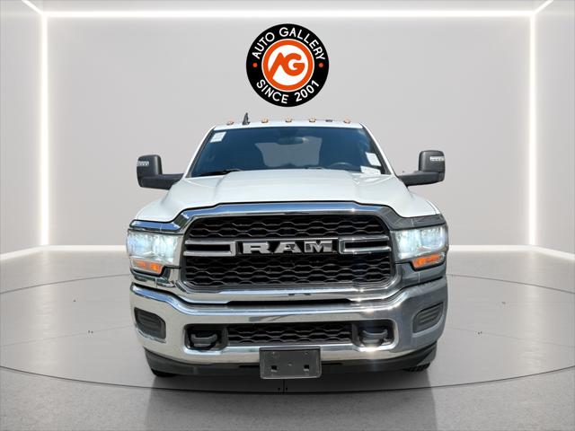 2024 Ram 3500 Tradesman Crew Cab 4x4 8 Box