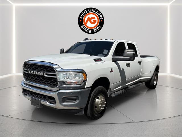 2024 Ram 3500 Tradesman Crew Cab 4x4 8 Box