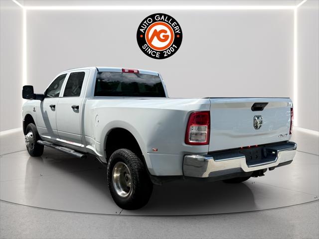 2024 Ram 3500 Tradesman Crew Cab 4x4 8 Box