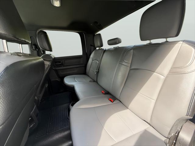 2024 Ram 3500 Tradesman Crew Cab 4x4 8 Box