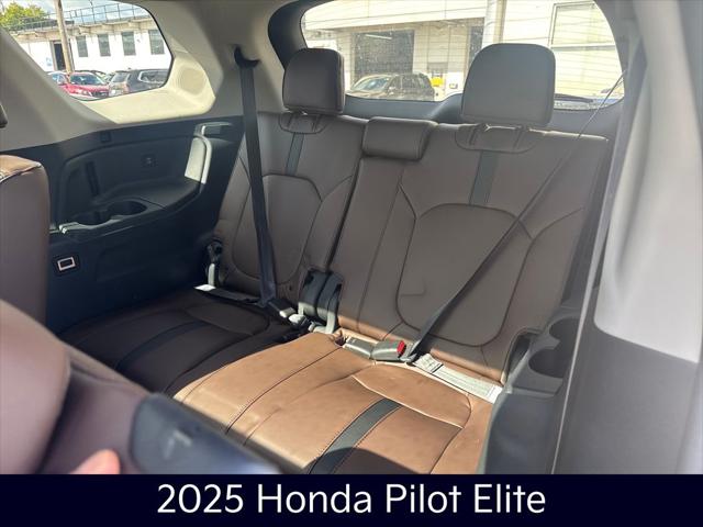 2025 Honda Pilot Elite