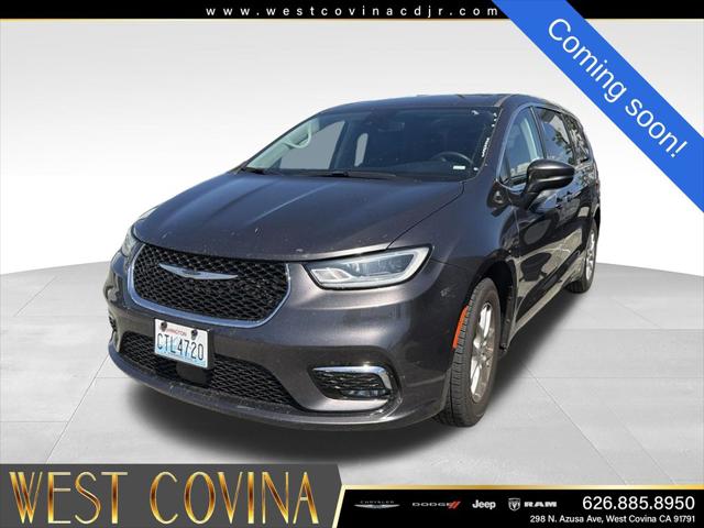 2023 Chrysler Pacifica Touring L for sale in West Covina, CA