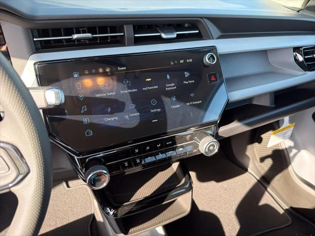2027 Chevrolet Bolt LT FWD