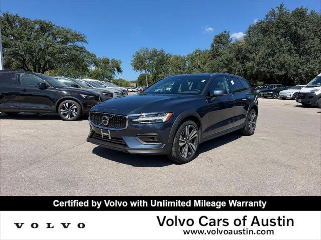 2025 Volvo V60 Cross Country Plus, B5 AWD Gas mild hybrid for sale in Austin, TX
