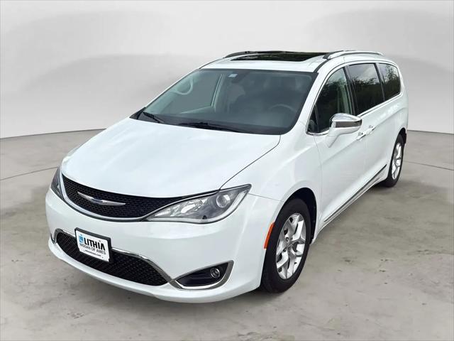 2020 Chrysler Pacifica Limited for sale in Ames, IA