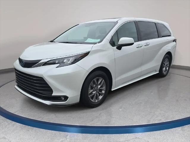 2025 Toyota Sienna XLE for sale in Raleigh, NC