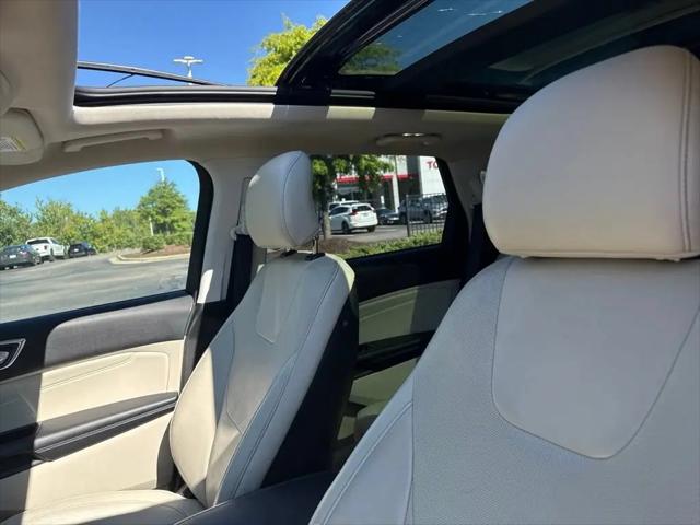 2017 Ford Edge Titanium