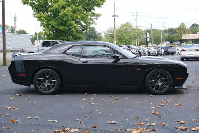 2016 Dodge Challenger R/T Scat Pack