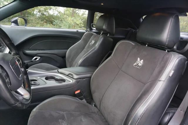 2016 Dodge Challenger R/T Scat Pack