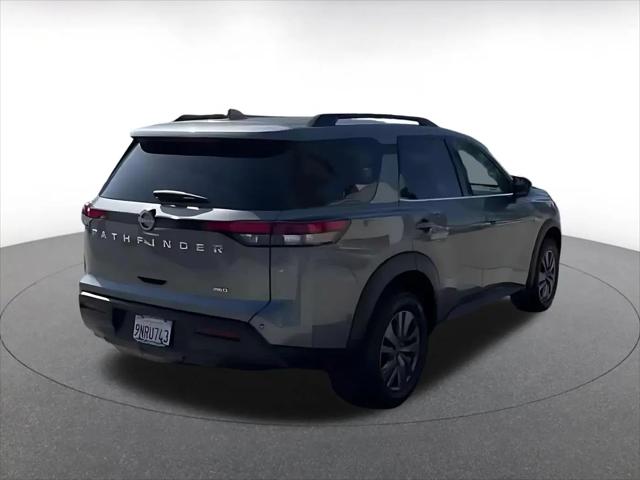 2025 Nissan Pathfinder SV 4WD