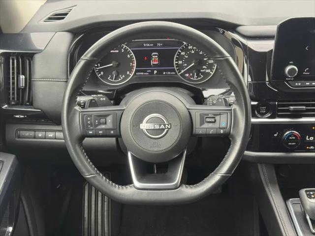 2025 Nissan Pathfinder SV 4WD