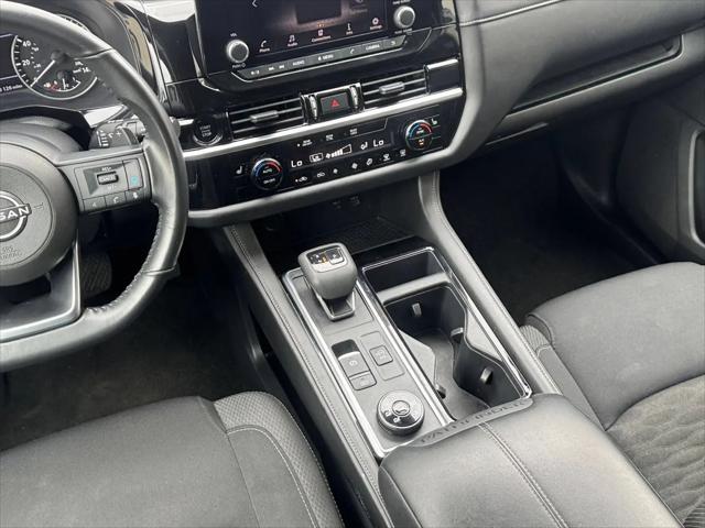 2025 Nissan Pathfinder SV 4WD