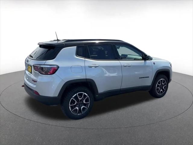 2025 Jeep Compass Trailhawk 4x4