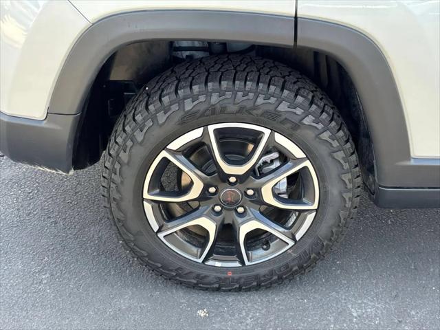 2025 Jeep Compass Trailhawk 4x4