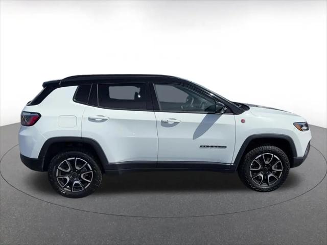2025 Jeep Compass Trailhawk 4x4