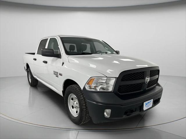 2024 Ram 1500 Classic Tradesman Crew Cab 4x4 64 Box
