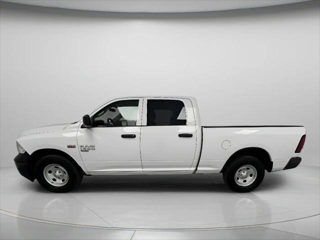 2024 Ram 1500 Classic Tradesman Crew Cab 4x4 64 Box