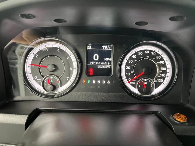 2024 Ram 1500 Classic Tradesman Crew Cab 4x4 64 Box