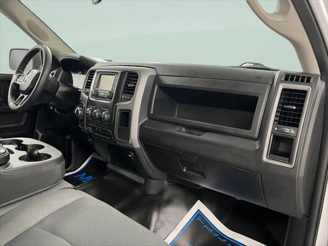2024 Ram 1500 Classic Tradesman Crew Cab 4x4 64 Box