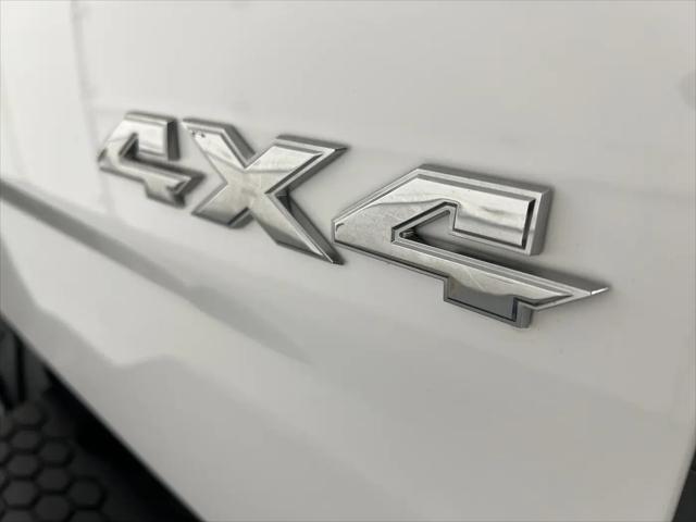 2024 Ram 1500 Classic Tradesman Crew Cab 4x4 64 Box