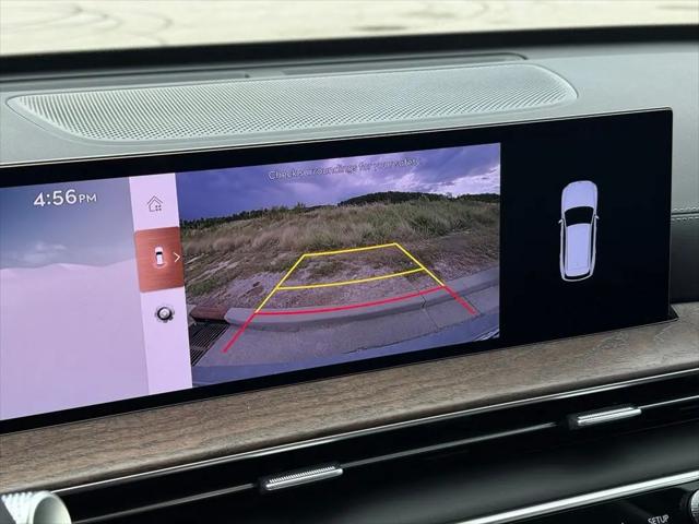 2027 Genesis GV80 2.5T Select