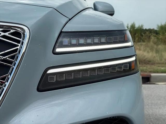 2027 Genesis GV80 2.5T Select