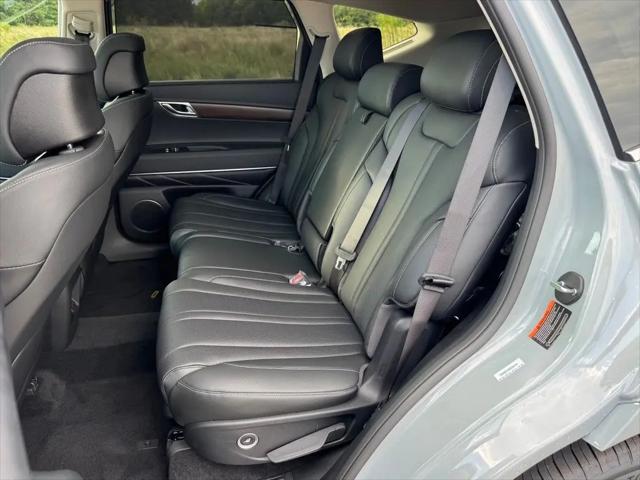2027 Genesis GV80 2.5T Select