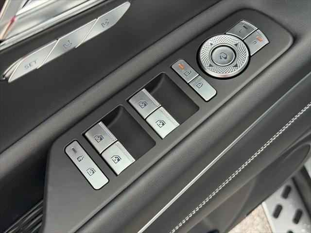 2027 Genesis GV80 2.5T Select