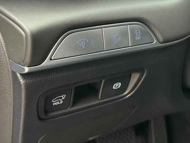 2027 Genesis GV80 2.5T Select