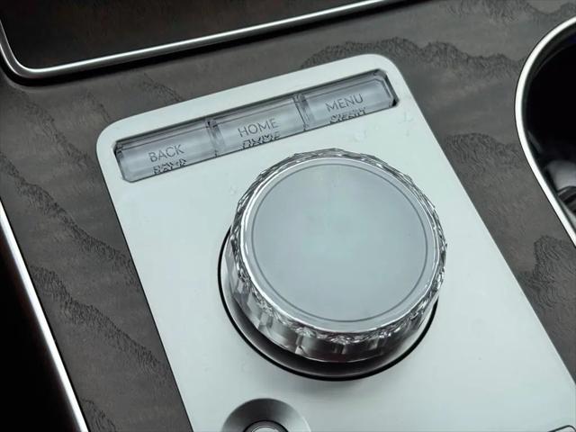 2027 Genesis GV80 2.5T Select