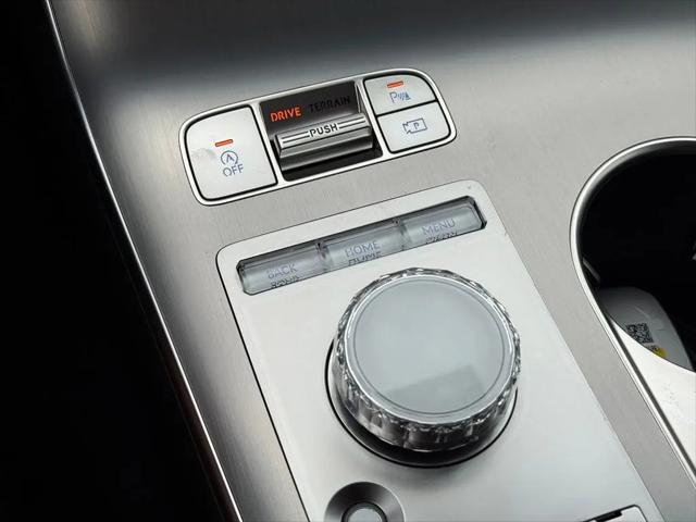 2027 Genesis GV70 2.5T Select