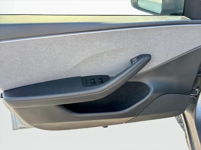 2026 Tesla Model 3 Premium Rear-Wheel Drive