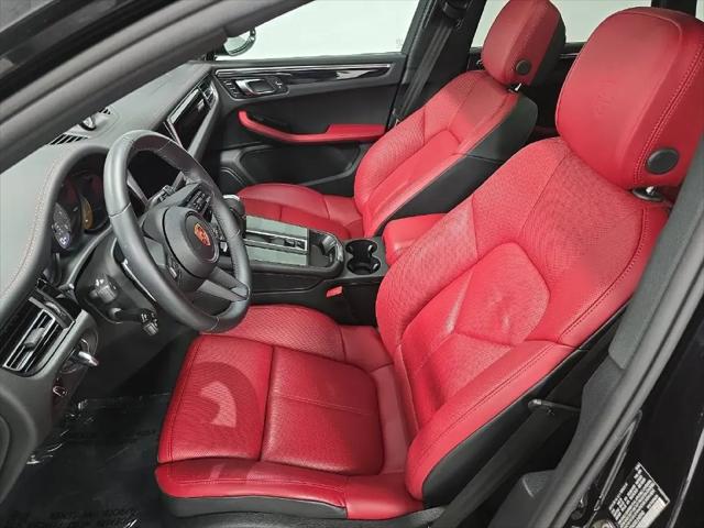 2025 Porsche Macan S