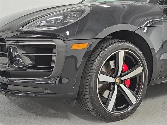 2025 Porsche Macan S