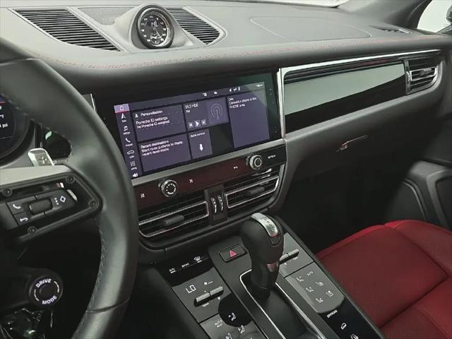 2025 Porsche Macan S