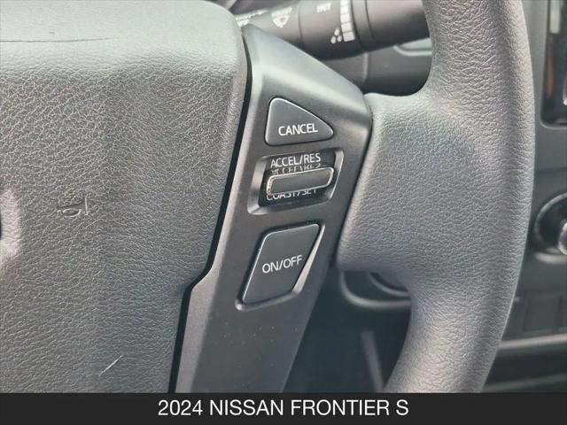 2024 Nissan Frontier Crew Cab S 4x2