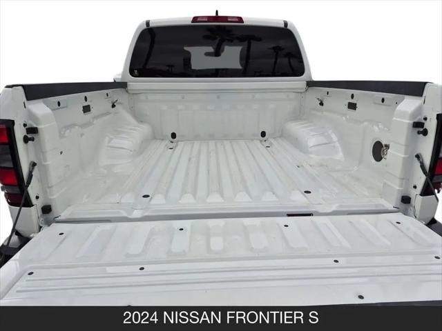 2024 Nissan Frontier Crew Cab S 4x2