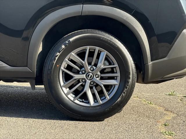 2023 Nissan Rogue S Intelligent AWD